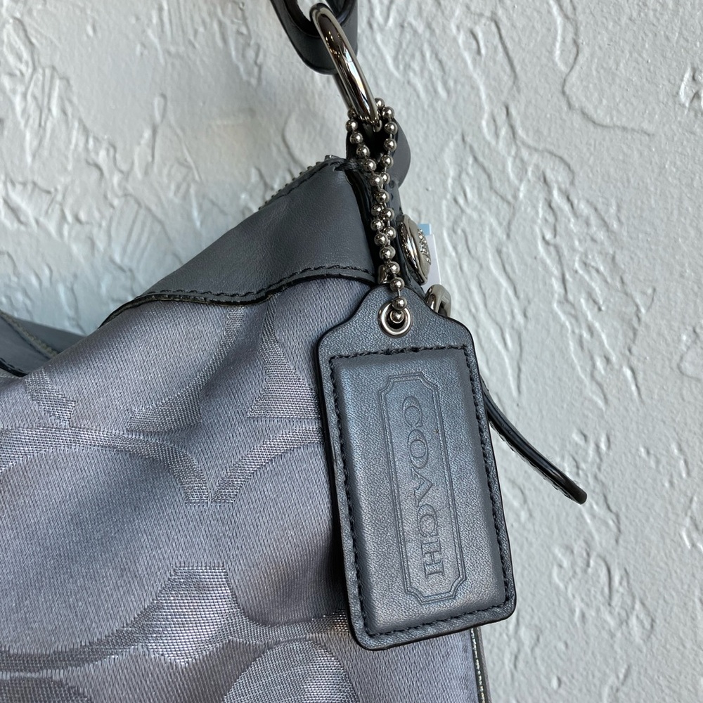 Y2K Coach Silver Gray Metallic Shoulder Bag - Picture 3 of 8